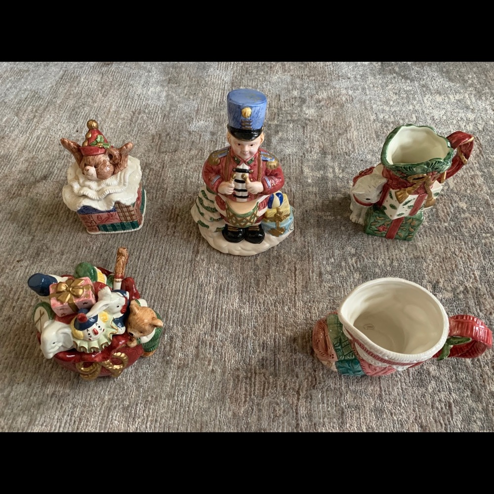 Fitz and Floyd Christmas collectibles.